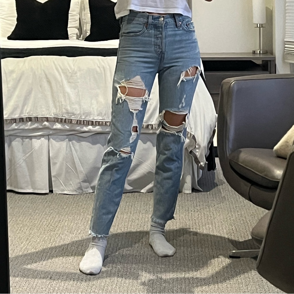 Levi’s Wedgie